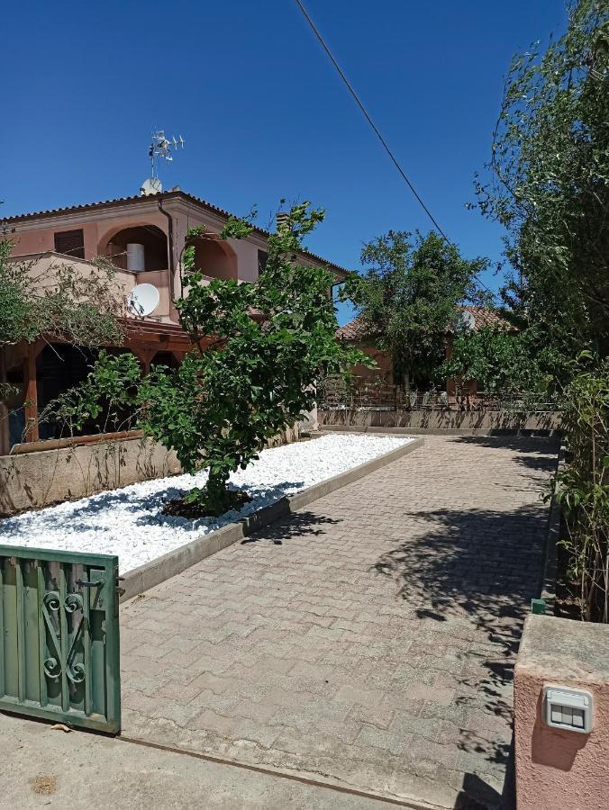 فيلا Trilocale Dory A San Teodoro سان تيودورو المظهر الخارجي الصورة